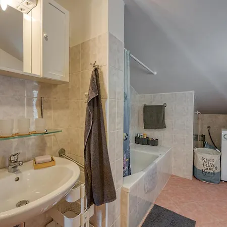 Amare Lägenhet Poreč