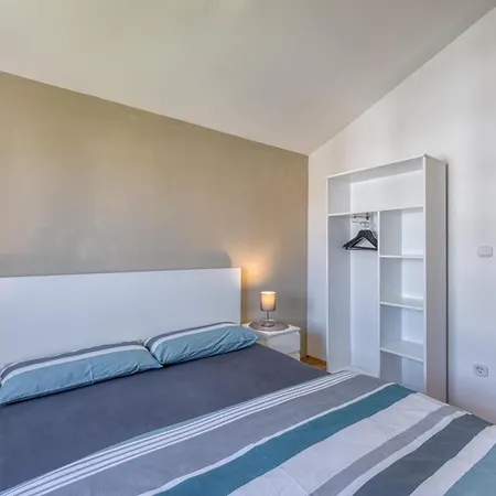 Amare * Πόρετς