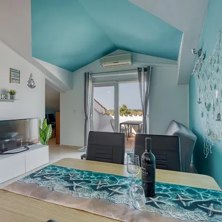 Amare Apartment *