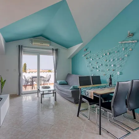 Amare Apartment